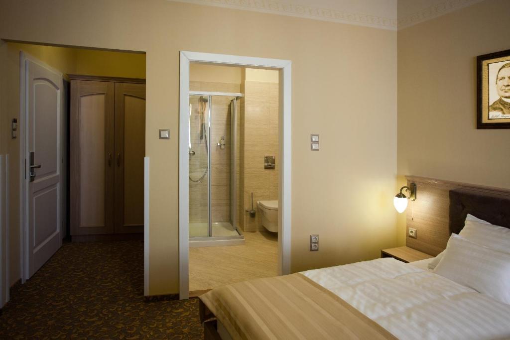 Barokk Hotel Promenád Győr Habitación foto